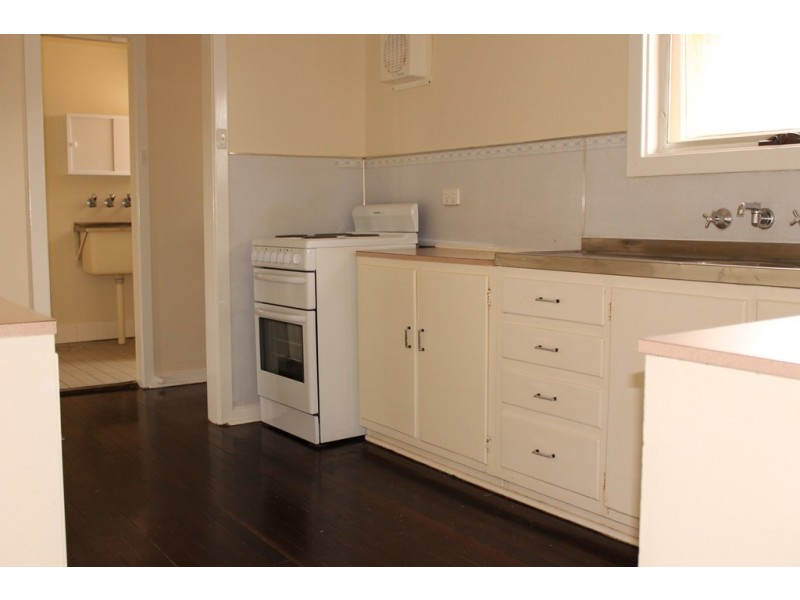 9 Smelts Road, Burra SA 5417