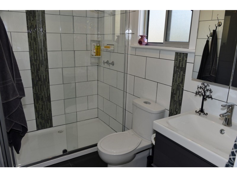 2 Staveley Street, Farrell Flat SA 5416