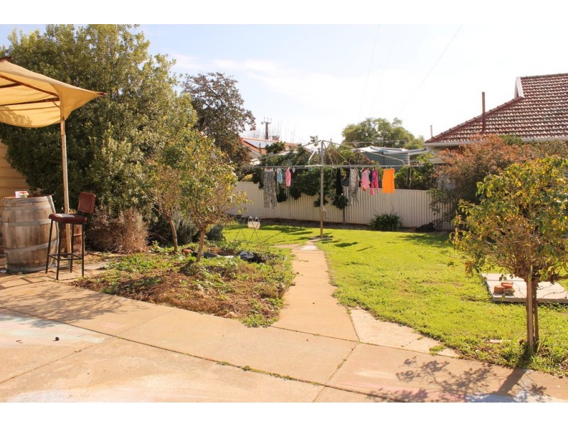 28 King Street, Clare SA 5453