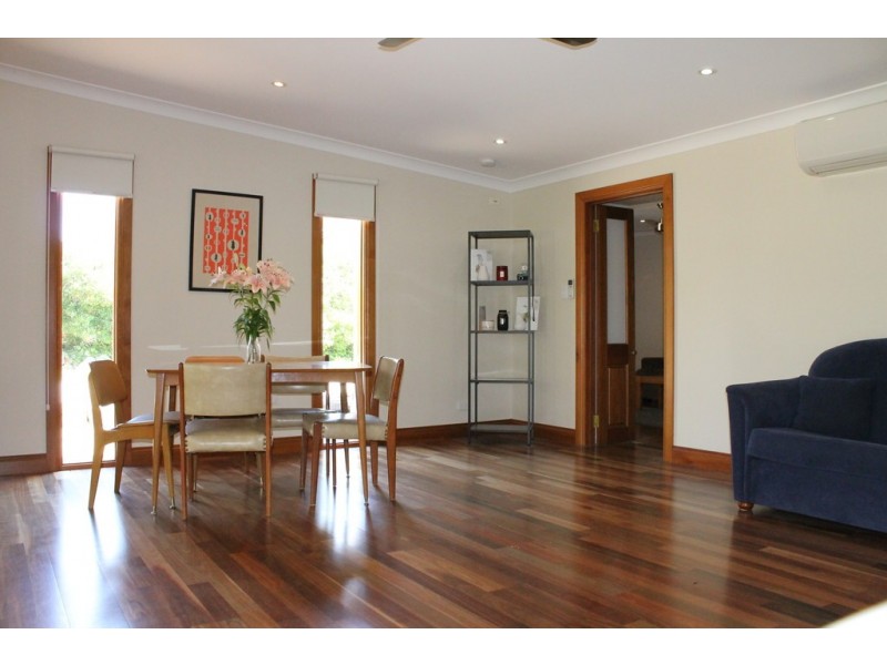 20 Albert Street, Clare SA 5453