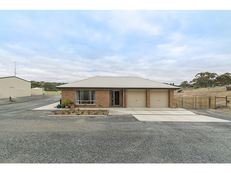56 Emu Flat Road, Armagh SA 5453