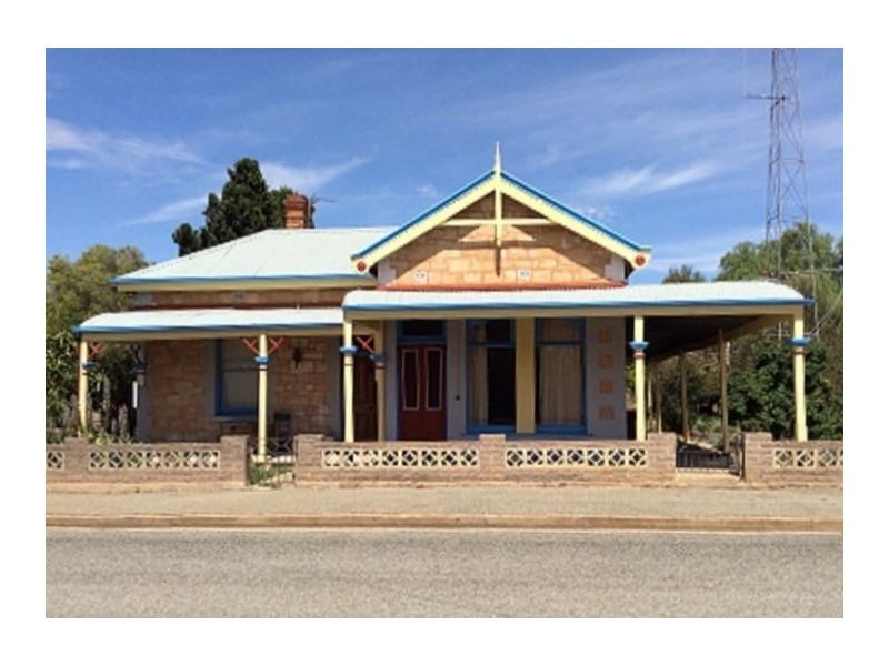 12 Railway Tce, Gulnare SA 5471