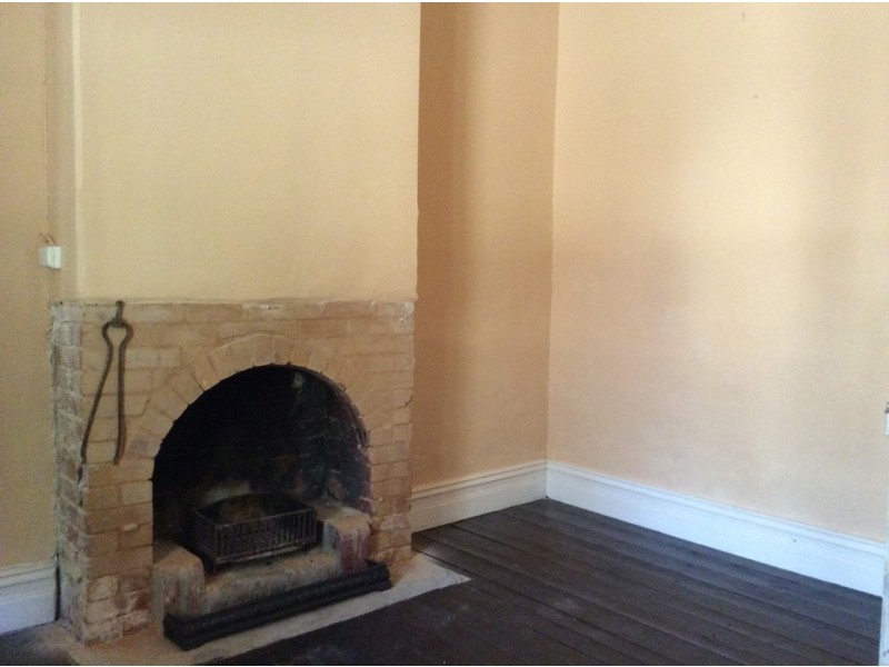 12 Railway Tce, Gulnare SA 5471