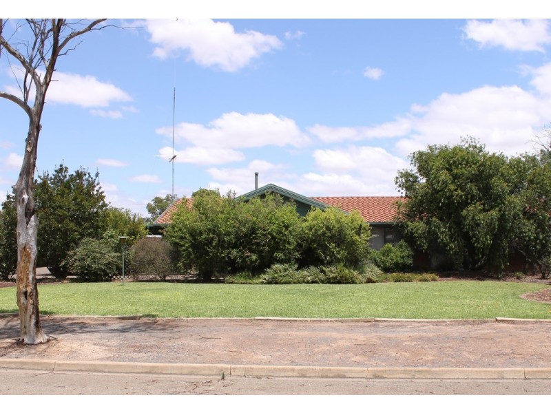 24 Harris Street, Balaklava SA 5461