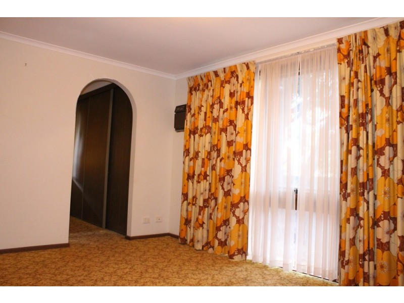 24 Harris Street, Balaklava SA 5461