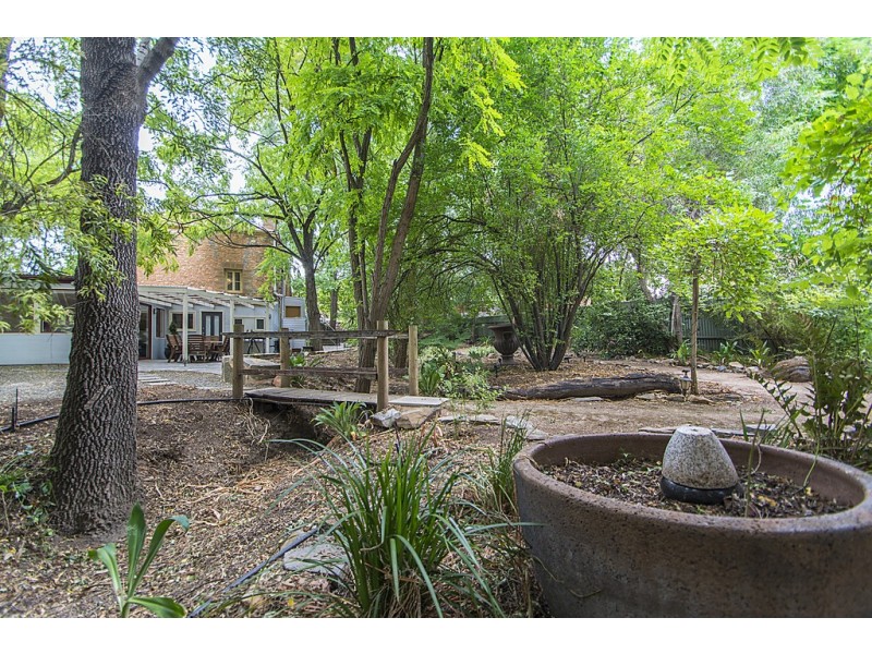 20 Main North Road, Auburn SA 5451