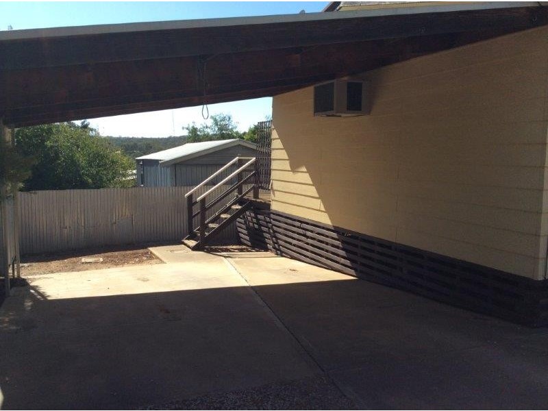 48 Neagles Rock Road, Clare SA 5453