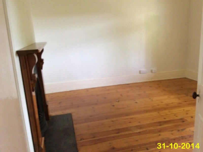 18 Harriett St, Clare SA 5453