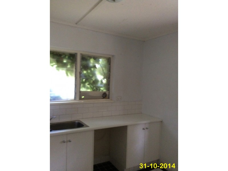 18 Harriett St, Clare SA 5453