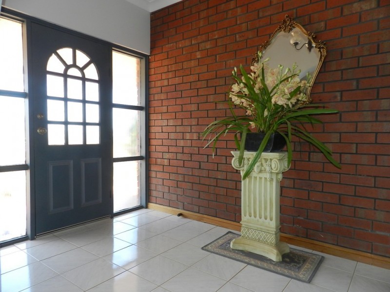 18554 Sturt Highway, Monash SA 5342