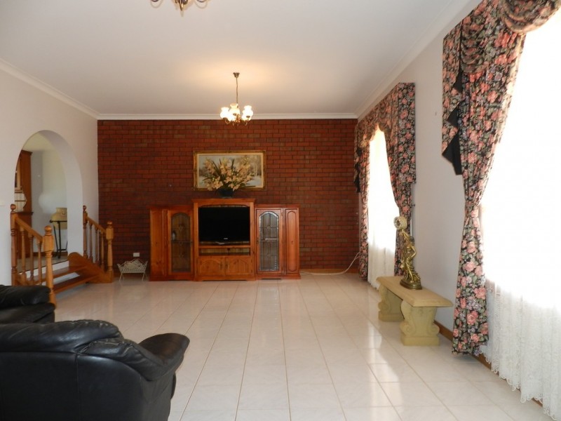 18554 Sturt Highway, Monash SA 5342