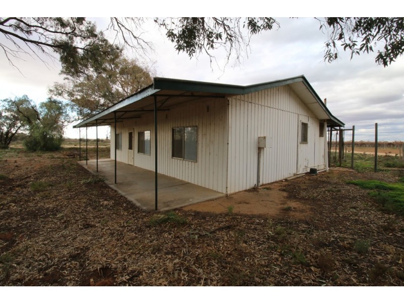 78 Clements Road, Cobdogla SA 5346