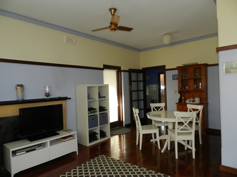8 Randell Terrace, Monash SA 5342