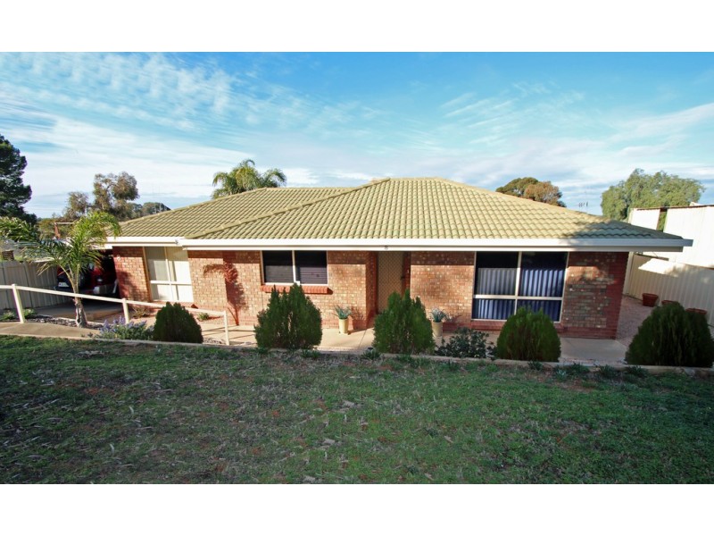 8 Stoeckel Terrace, Paringa SA 5340