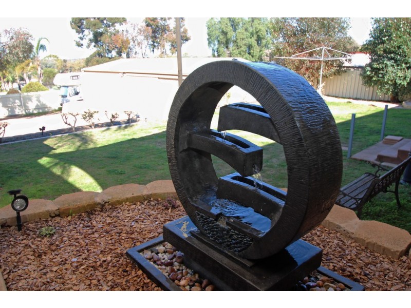 8 Stoeckel Terrace, Paringa SA 5340