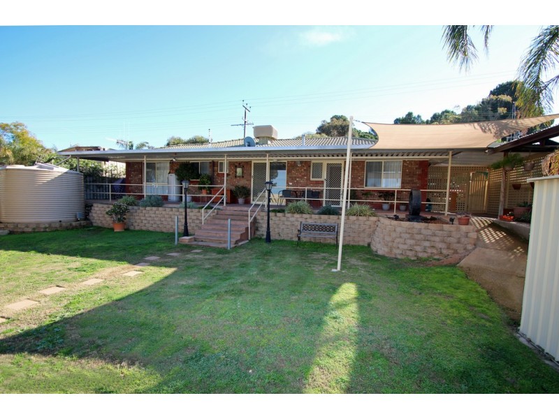 8 Stoeckel Terrace, Paringa SA 5340