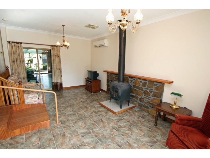 8 Middleton Avenue, Paringa SA 5340
