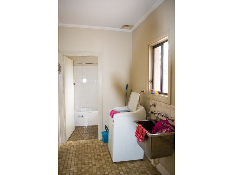 39 Coral Street, Loxton SA 5333