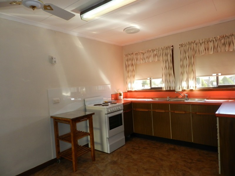 11 Laffer Street, Barmera SA 5345