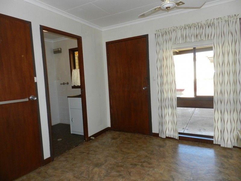 11 Laffer Street, Barmera SA 5345