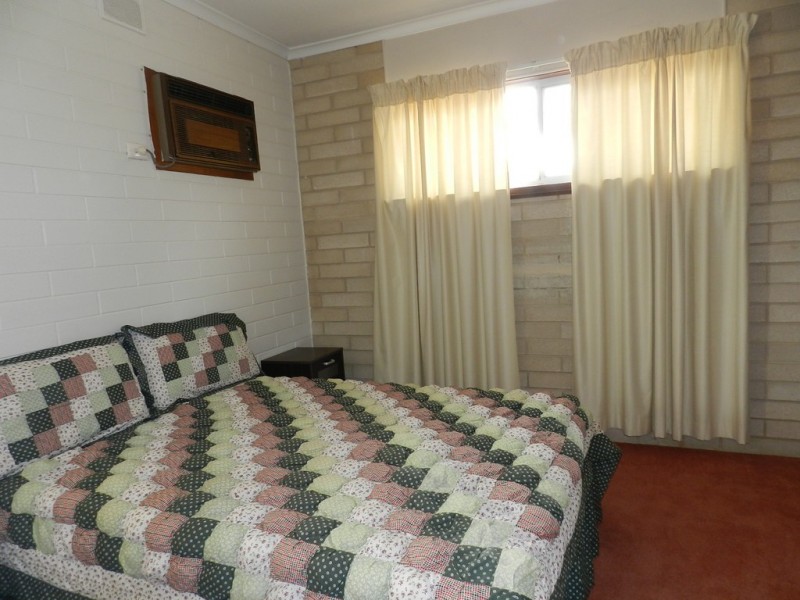 11 Laffer Street, Barmera SA 5345