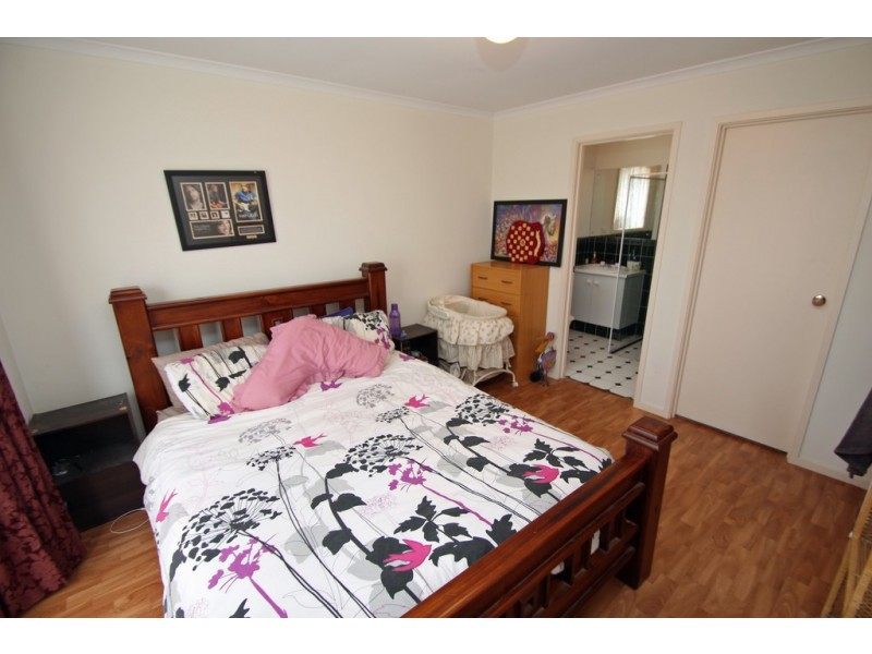 25 Middleton Avenue, Paringa SA 5340