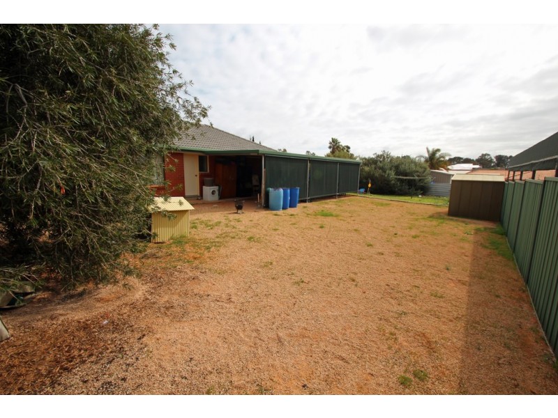 25 Middleton Avenue, Paringa SA 5340