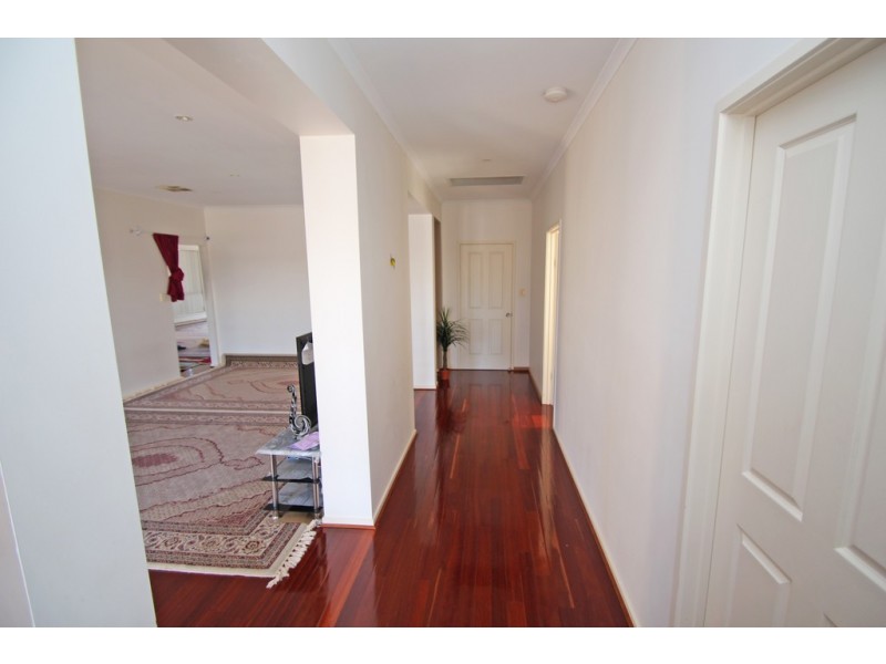 245 Twenty First Street, Renmark SA 5341