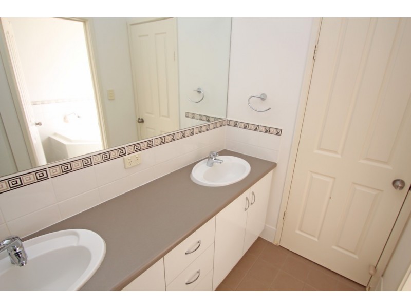 245 Twenty First Street, Renmark SA 5341