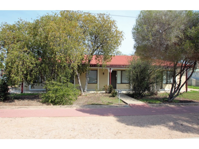 1/3 – 27/29 Twentieth Street, Renmark SA 5341