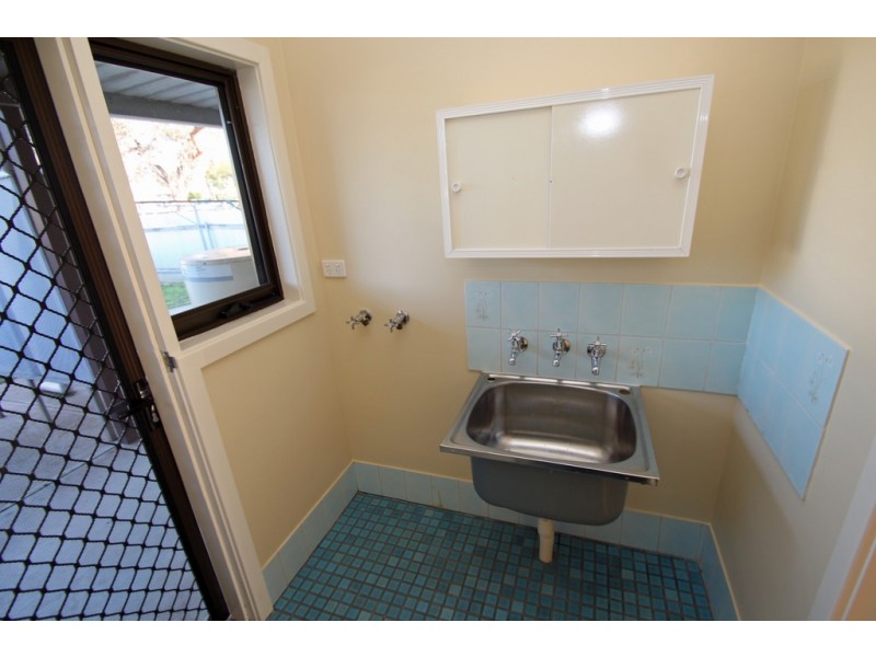 1/3 – 27/29 Twentieth Street, Renmark SA 5341