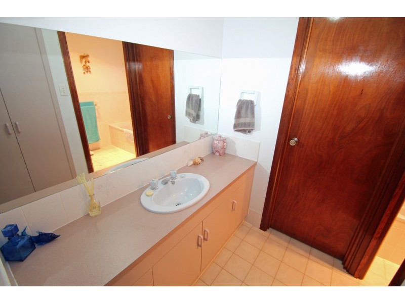 15 Middleton Avenue, Paringa SA 5340