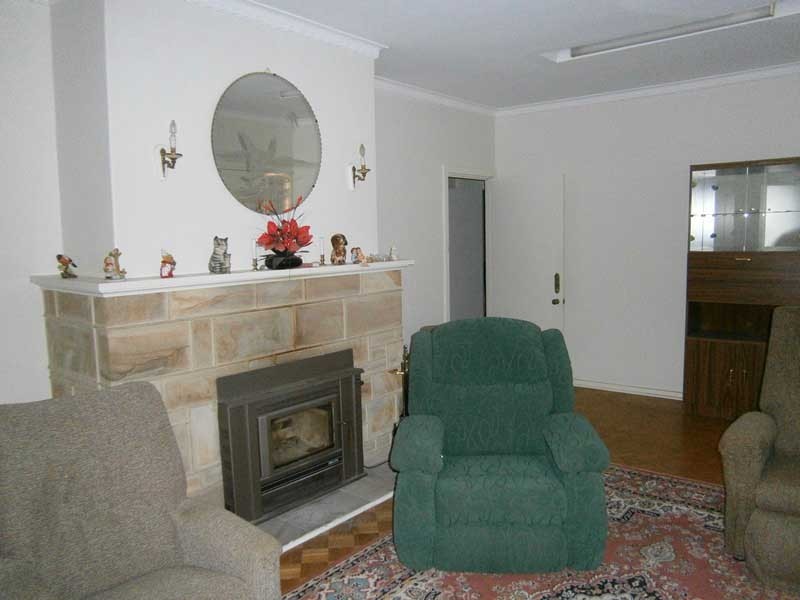 5 Matthews Street, Waikerie SA 5330