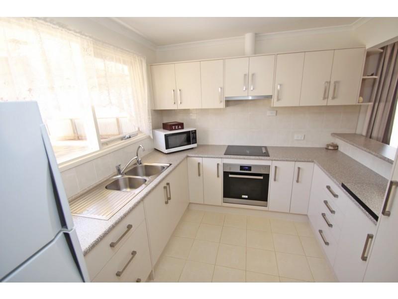 12 Ogilvy Street, Renmark SA 5341