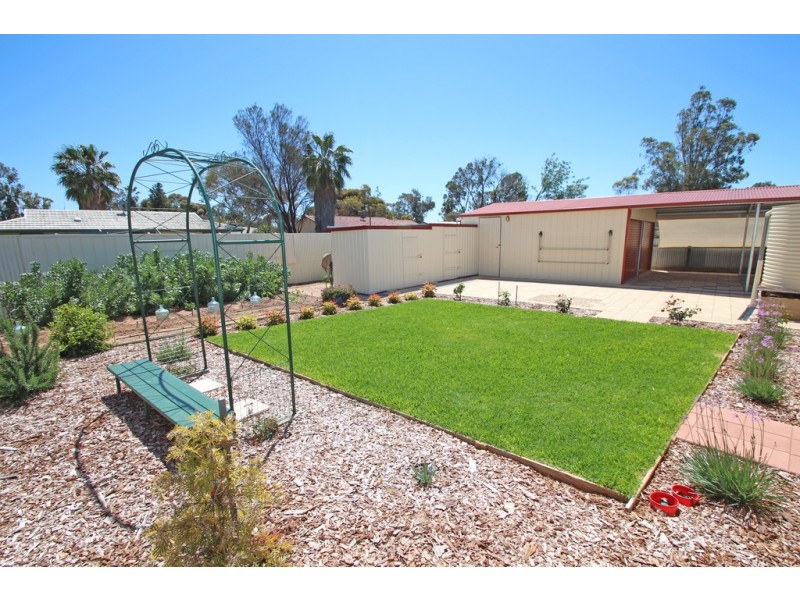 12 Ogilvy Street, Renmark SA 5341