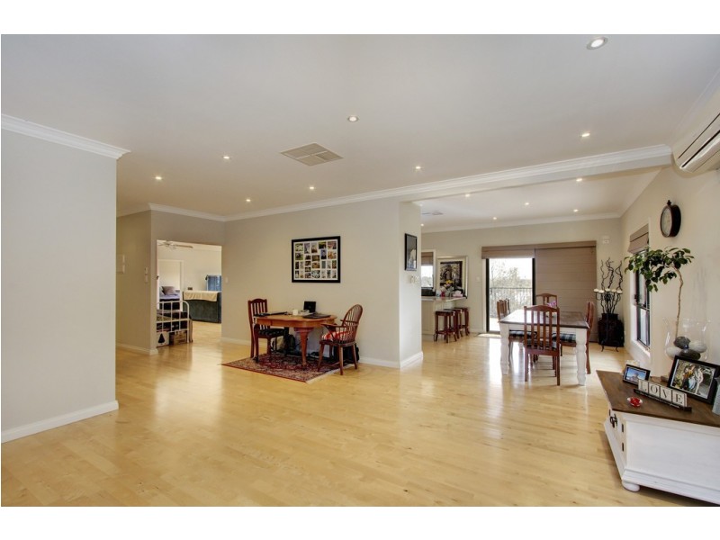 82 Wheatley Rd, Loxton SA 5333