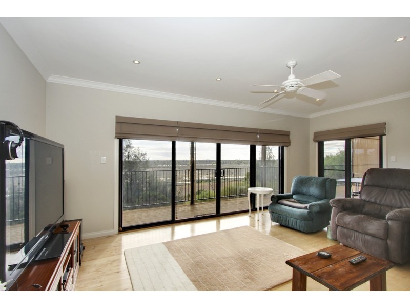 82 Wheatley Rd, Loxton SA 5333