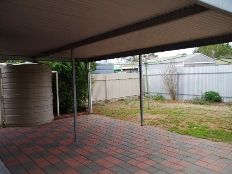 15 Twentieth St, Renmark SA 5341