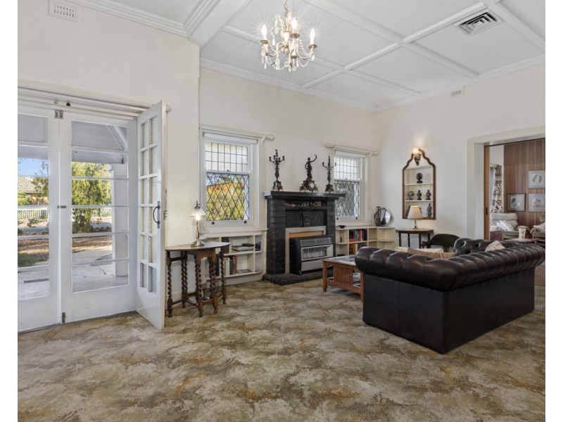 41 Thirteenth Street, Renmark SA 5341