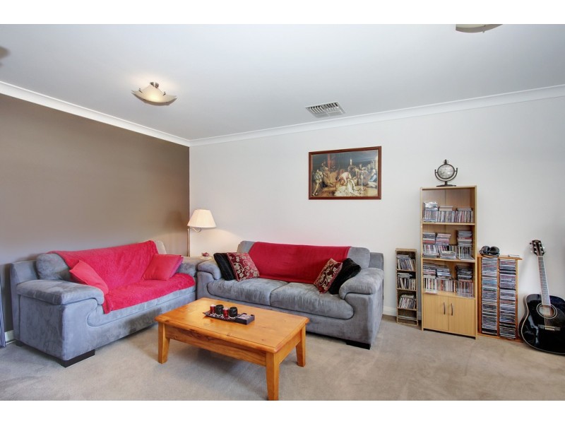 9 Torrens Street, Loxton SA 5333