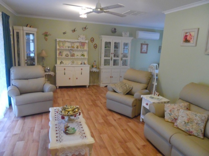 16 Eringa Avenue, Loxton SA 5333