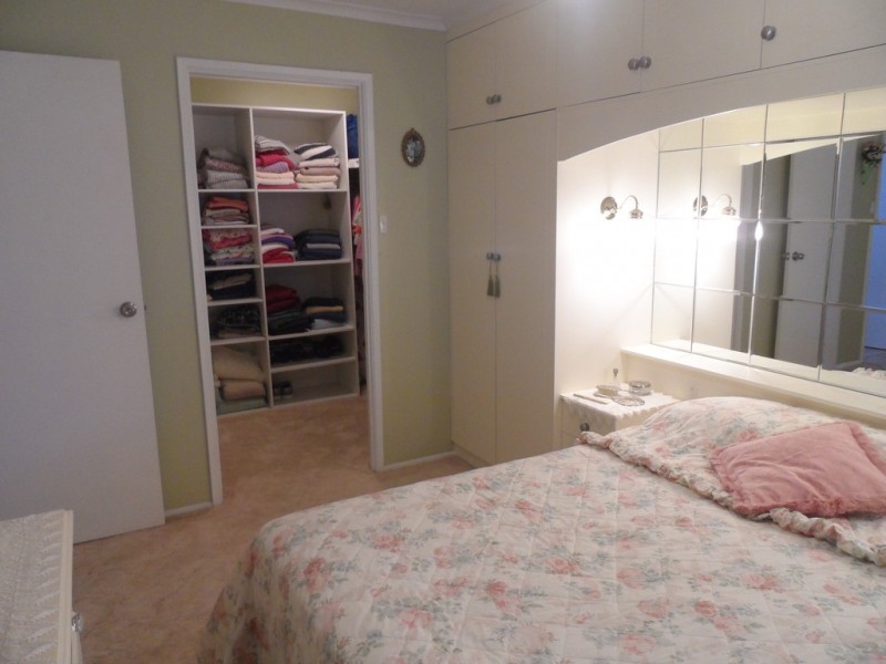 16 Eringa Avenue, Loxton SA 5333