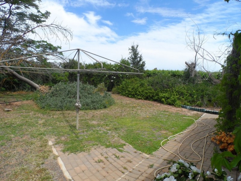 4 Bullwinkle Rd, Loxton North SA 5333