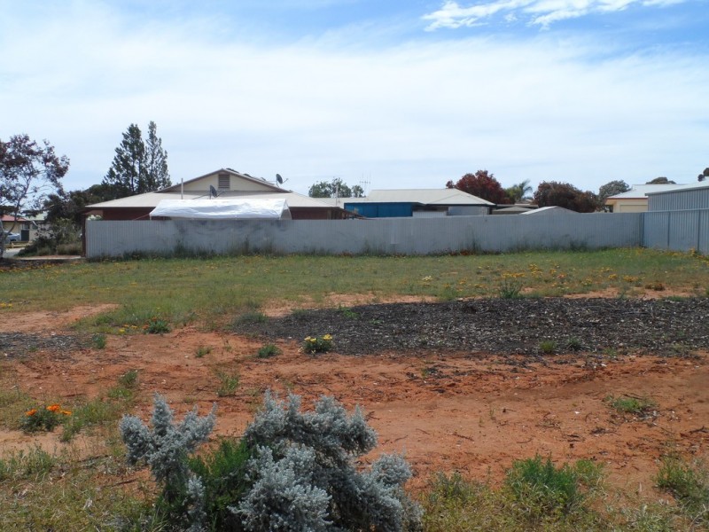2 Tanko Crescent, Loxton SA 5333