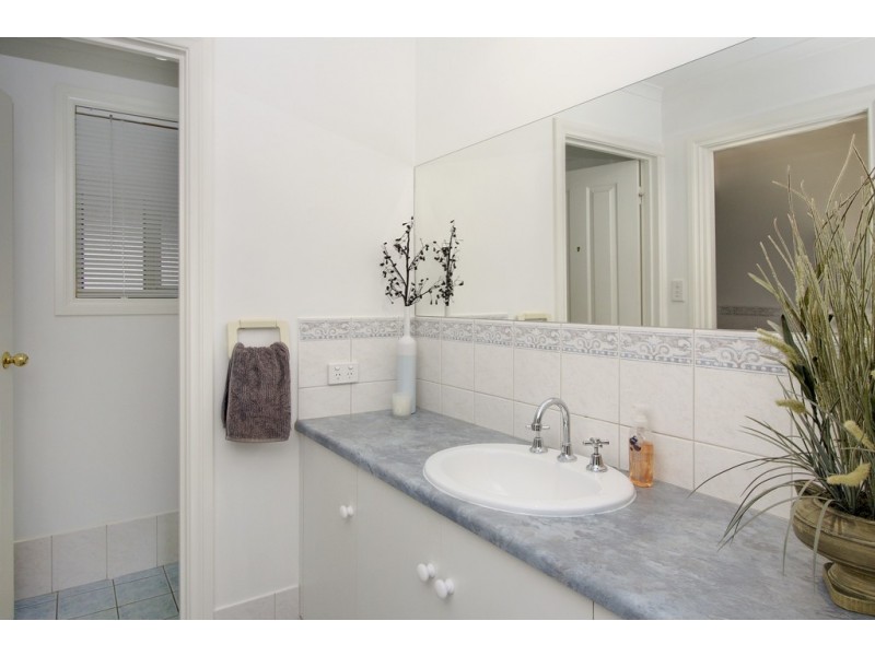 85 Badcoe Rd, Loxton SA 5333