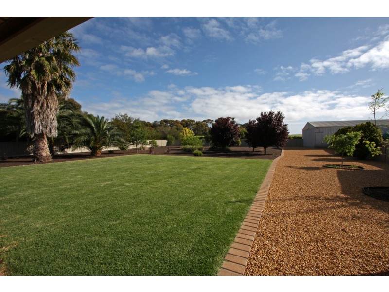 85 Badcoe Rd, Loxton SA 5333