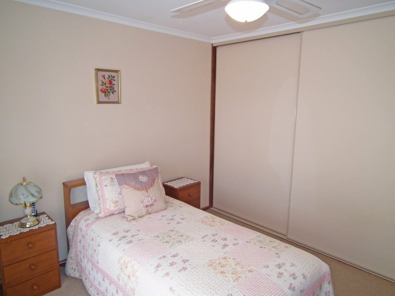 Unit 2, 209 Fifteenth Street, Renmark SA 5341