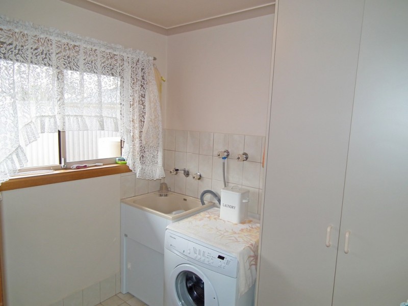 Unit 2, 209 Fifteenth Street, Renmark SA 5341