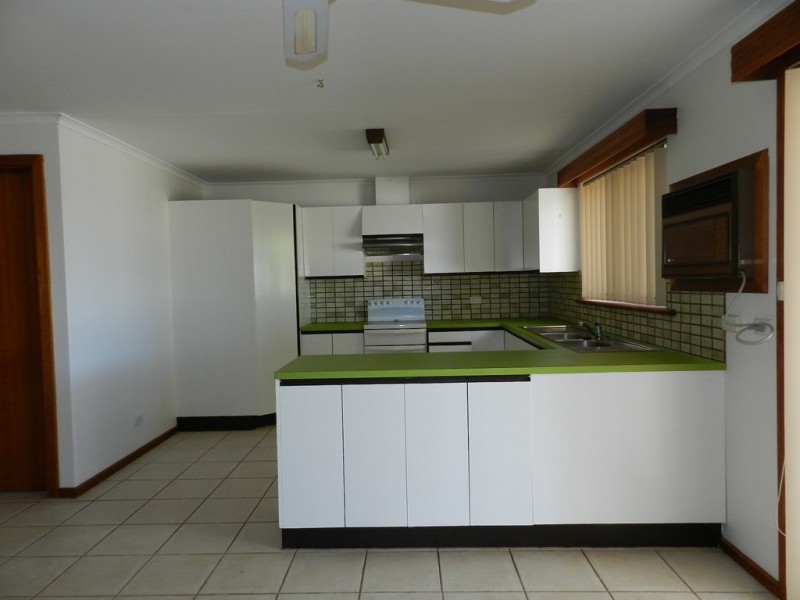 13 Spriggs Street, Berri SA 5343