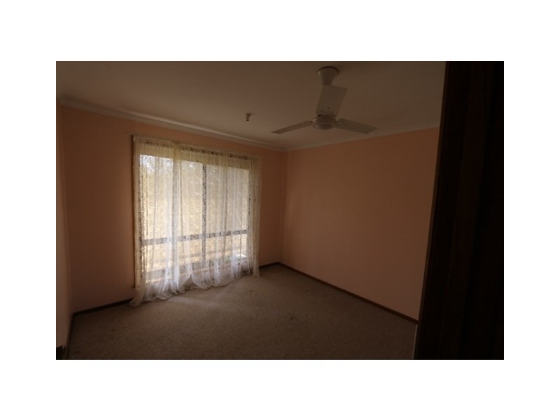 4 BURNS STREET, Waikerie SA 5330